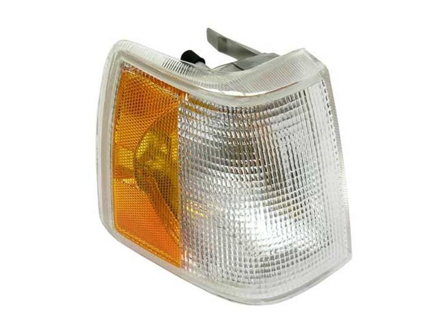 Volvo Turn Signal Light - Front Passenger Side 3518623 - Proparts 34430198